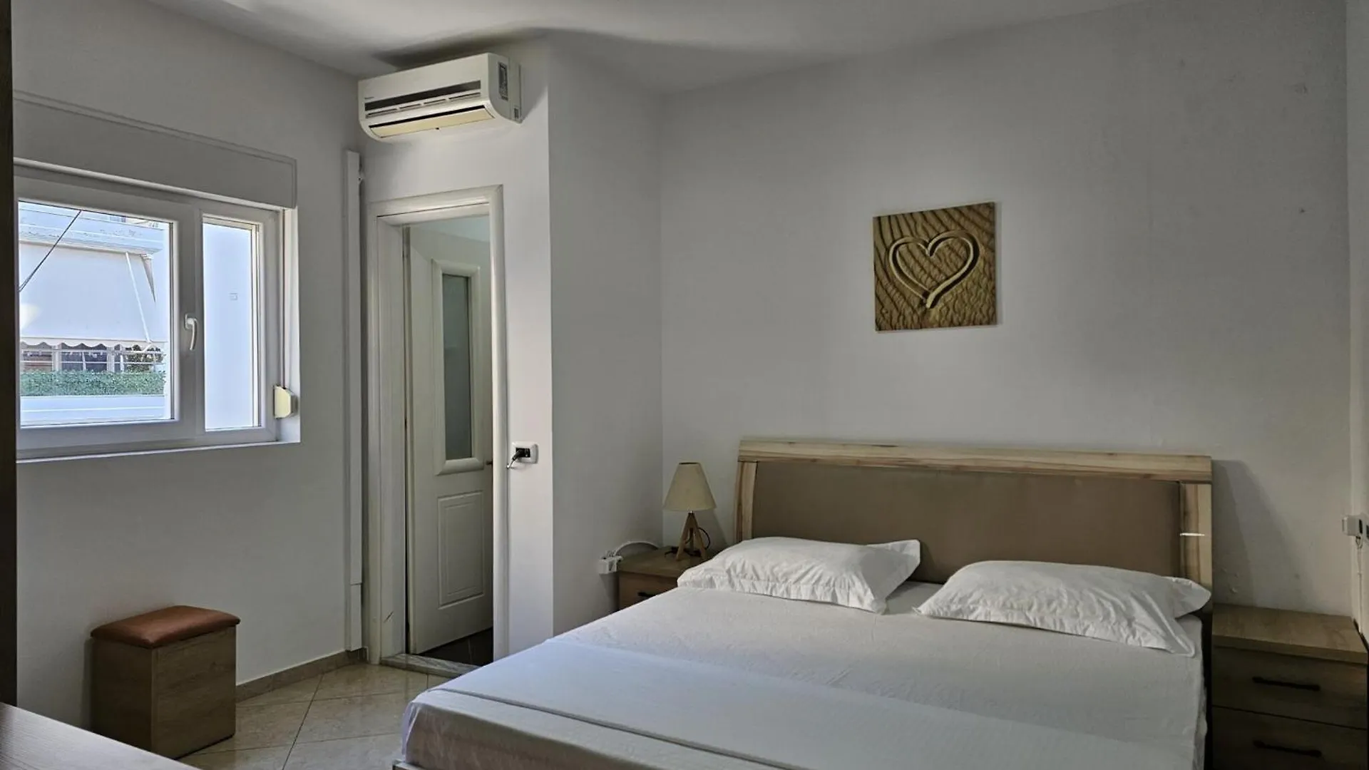 Bright & Airy Apartment With Stunning Views Saranda